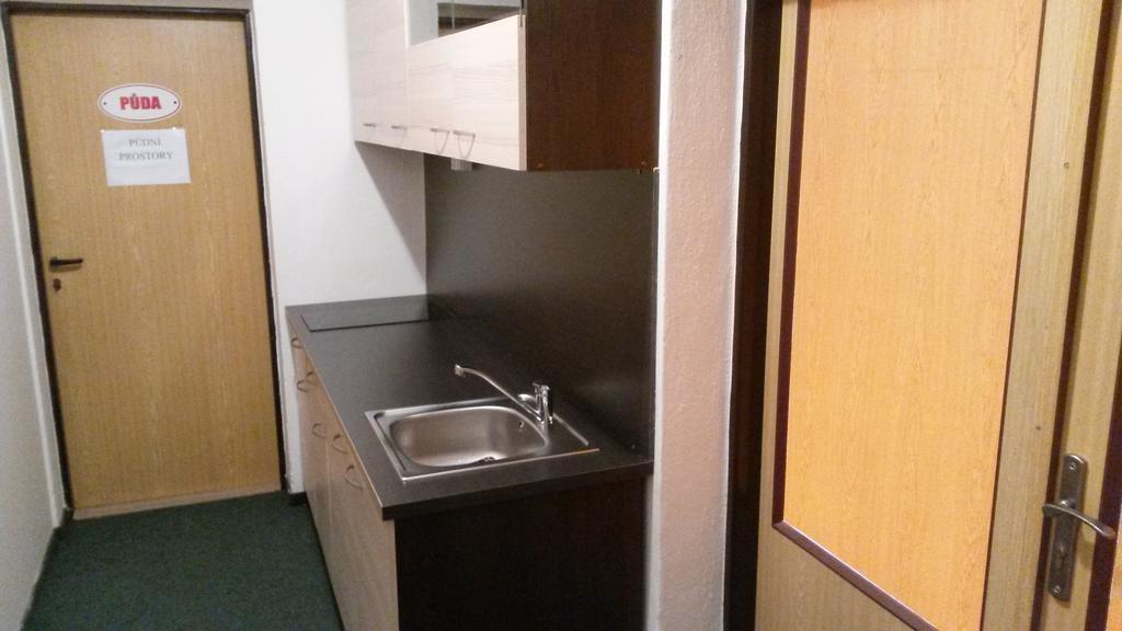Hostel Karin Ostrava Kültér fotó